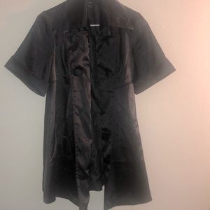 Womans black open jacket